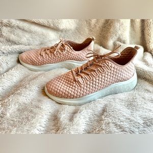 Ecco therap Tuscany women’s shoe. Lightly worn.